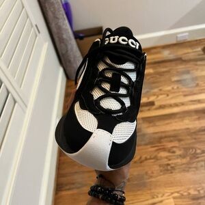 Gucci sneakers black